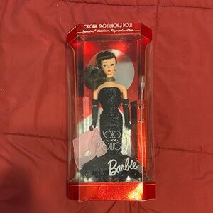 1994 Solo in the Spotlight Reproduction Collector Barbie